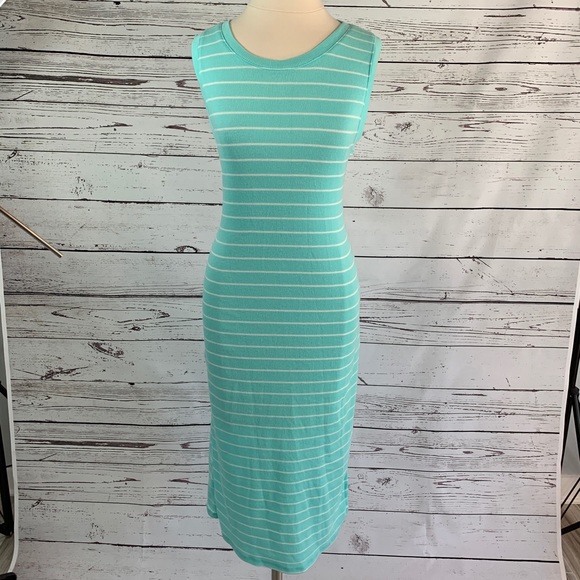 Dresses & Skirts - 😻Ribbed knit maxi dress😻